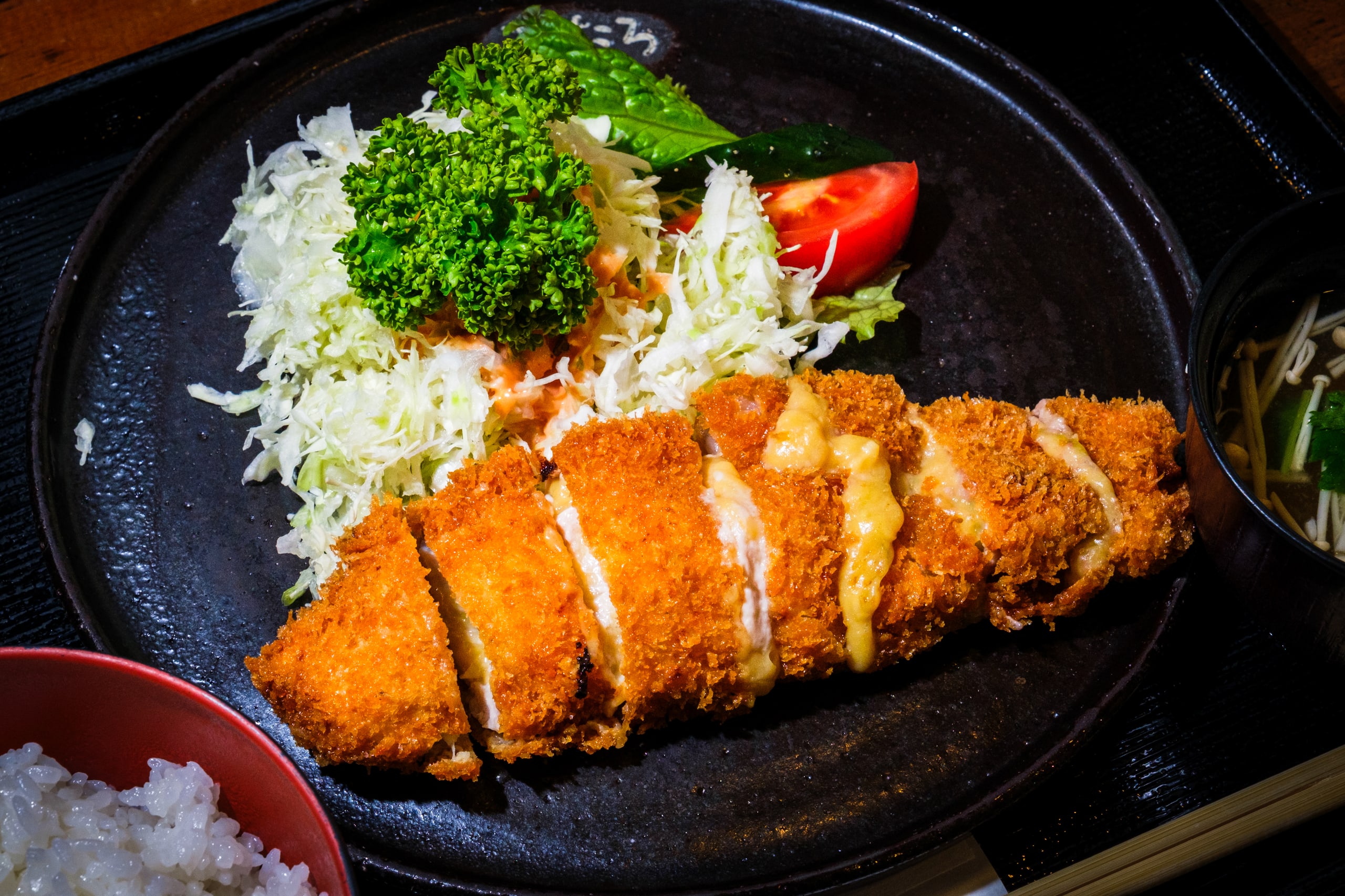 とんかつ専門店の料理撮影